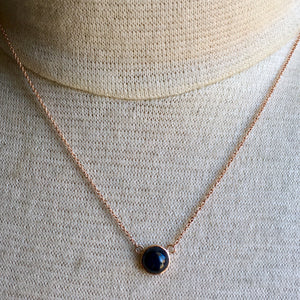 STAR SAPPHIRE + GOLD NECKLACE