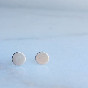 CIRCLE STUDS- 6MM OR 4MM